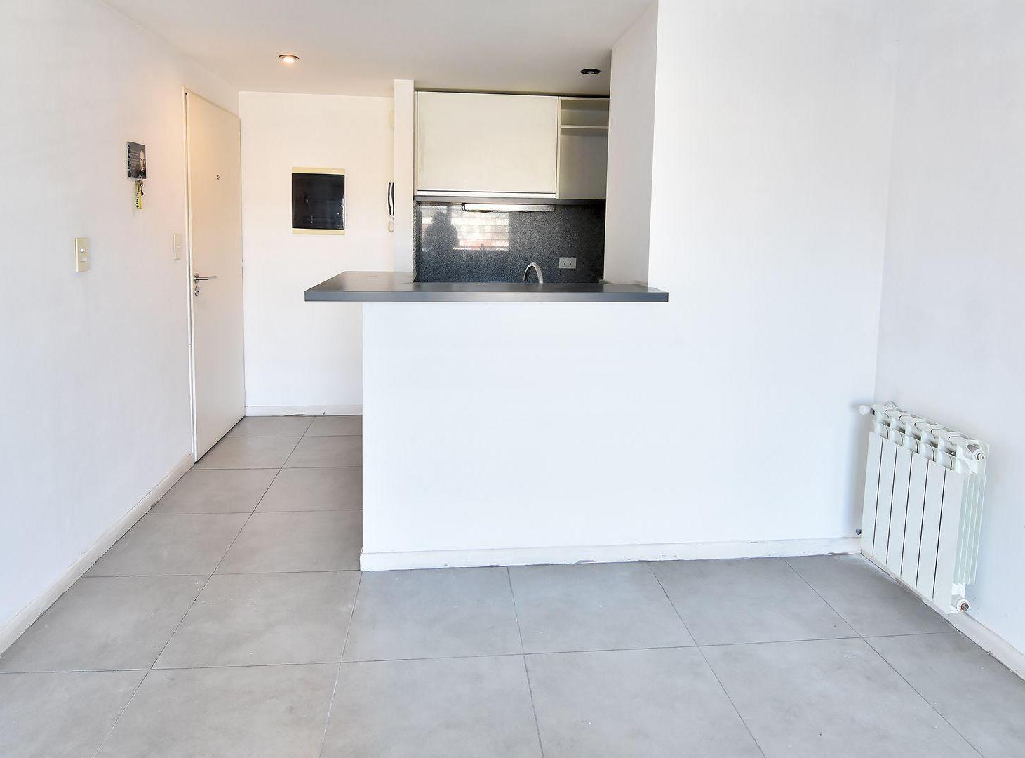 Foto de VENTA DPTO 2 AMBS CASTELAR FRENTE BALCON, imagen 3