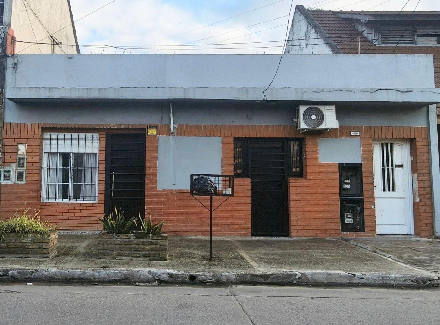 Foto de PH en san justo exelente ubicación y potencial, imagen 1