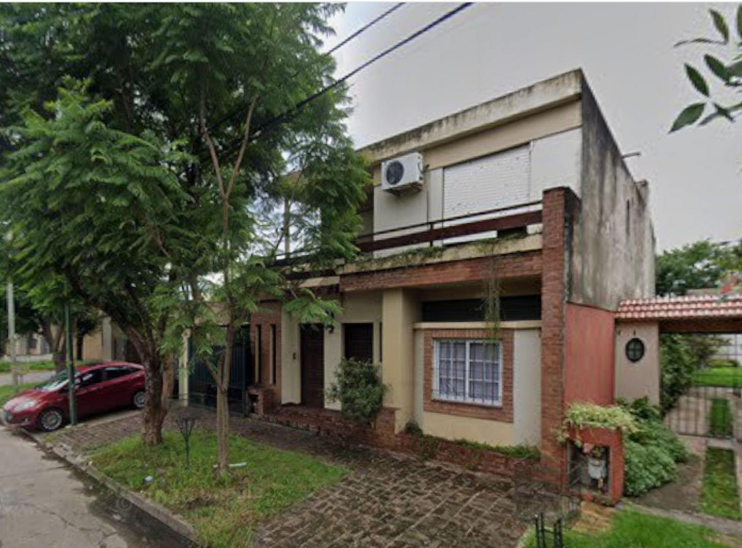 Foto de VENTA CASA 7 AMBIENTES ITUZAINGO APTO CREDITO, imagen 1