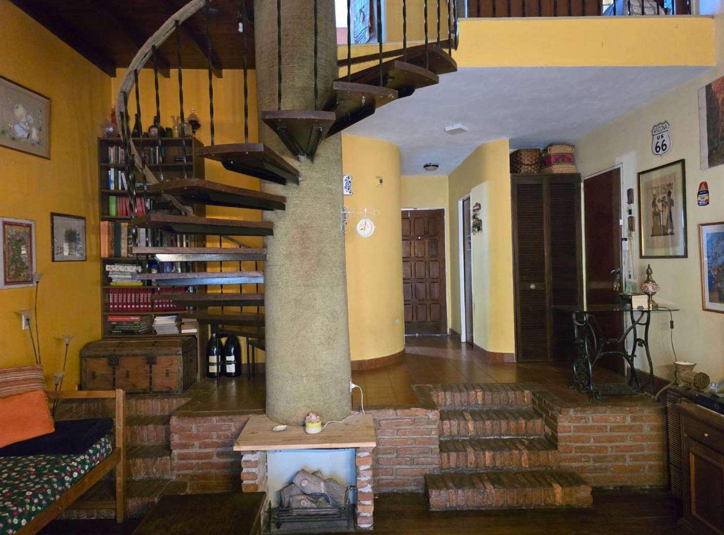 Foto de VENTA CASA RAMOS MEJIA 5AMB.JARDIN Y PILETA-PERMUT, imagen 2