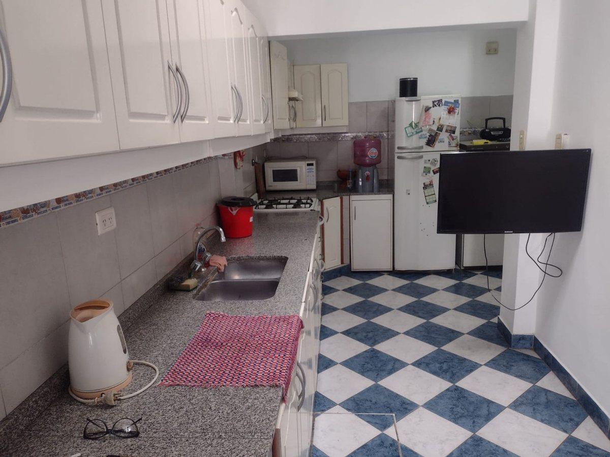 Foto de VENTA CASA 6 AMBIENTES PILETA ITUZAINGO, imagen 2