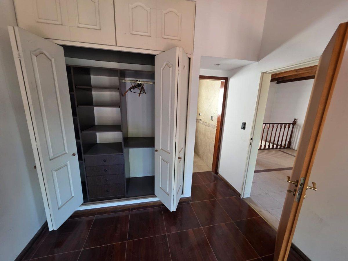 Foto de VENTA CASA 5 AMB ITUZ NORTE APTO CREDITO LOTE 400m, imagen 3