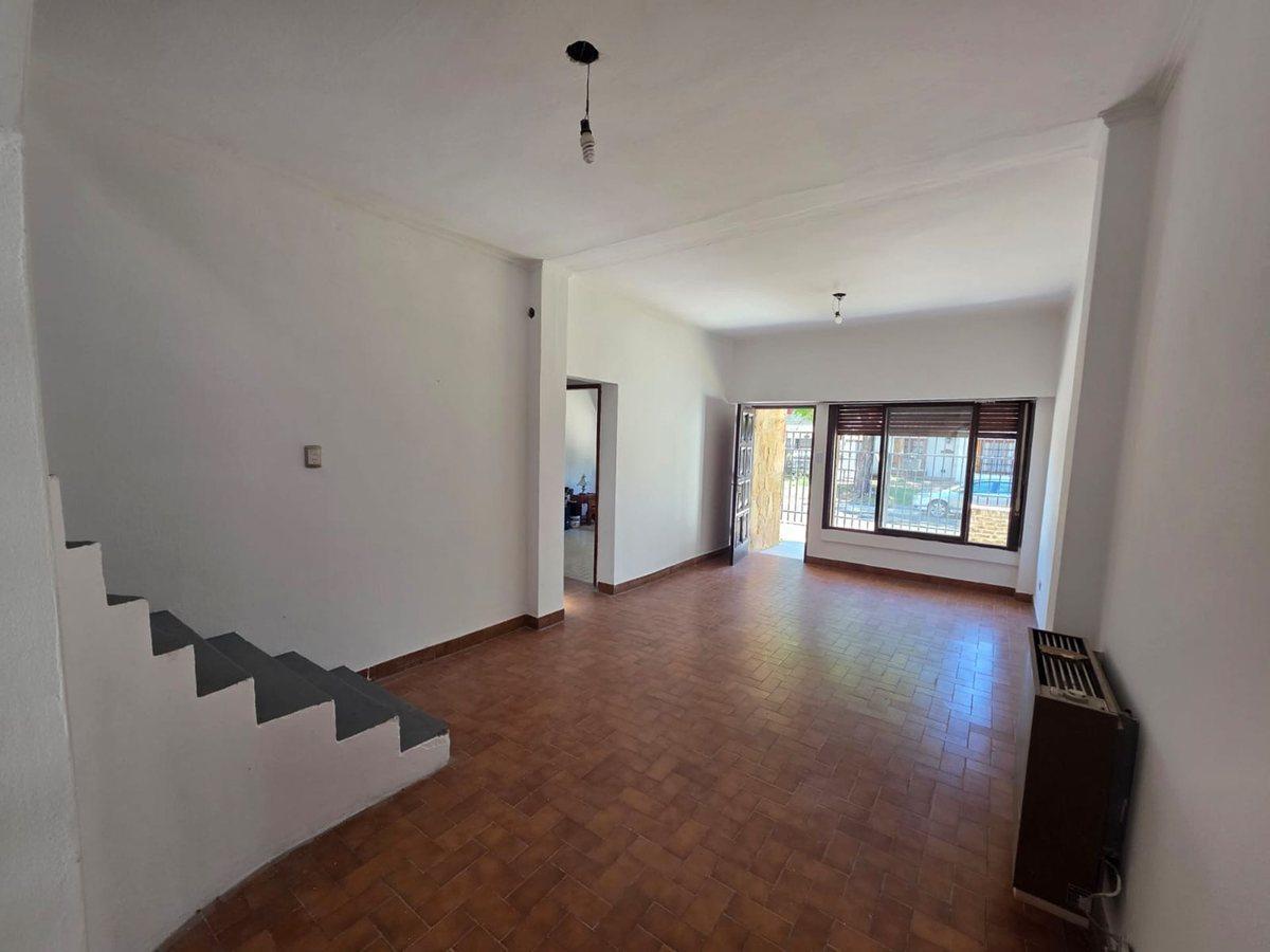 Foto de VENTA CASA 5 AMB ITUZ NORTE APTO CREDITO LOTE 400m, imagen 5