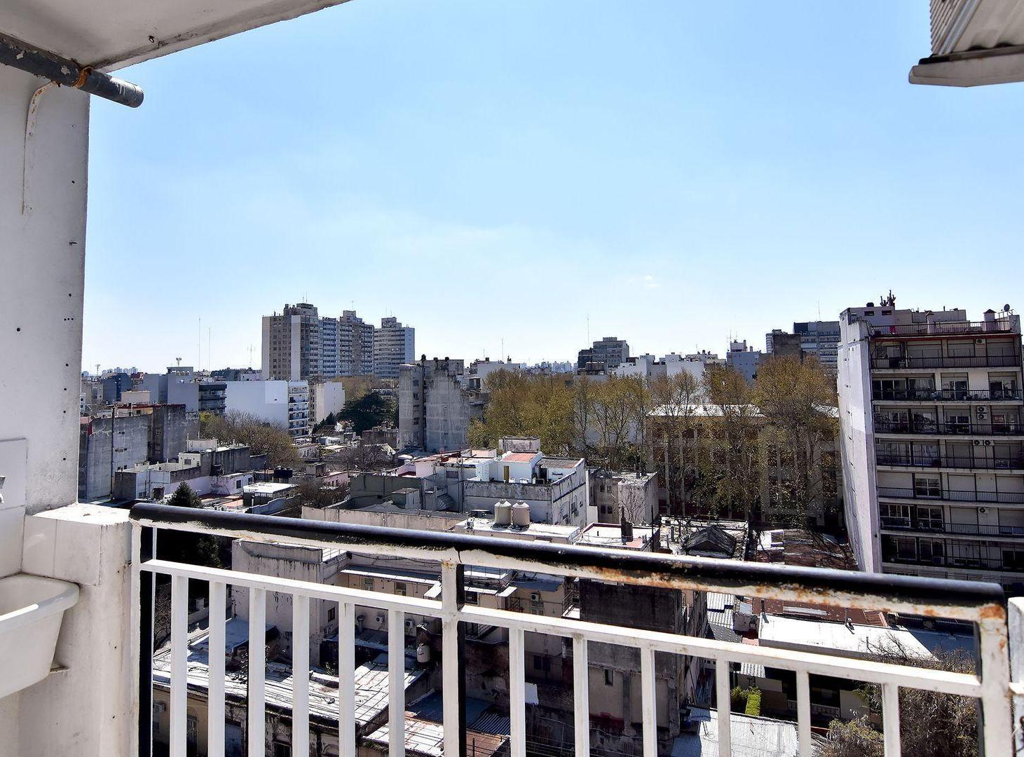 Foto de VENTA DPTO 1 AMB MONO FLORES BALCON COCINA IND, imagen 3