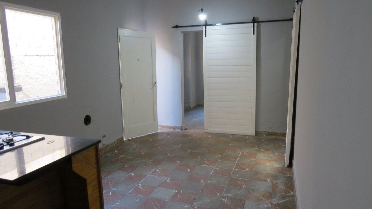 Foto de VENTA DE 2 PH DE 3 AMBIENTES C/U EN J. L. SUAREZ, imagen 5