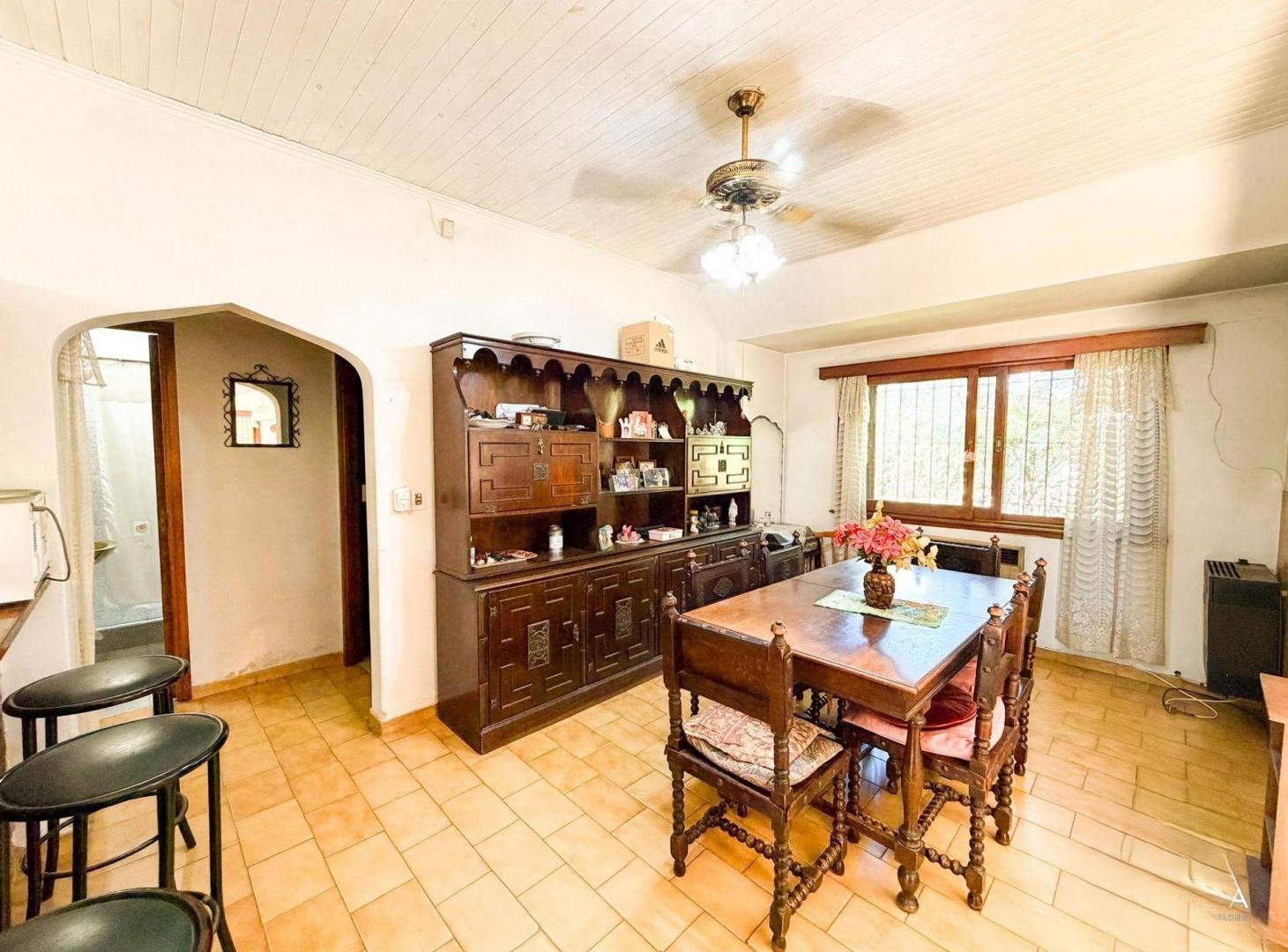 Foto de VENTA CASA 4 AMB HURLINGHAM PARQUE JHONSTON, imagen 3