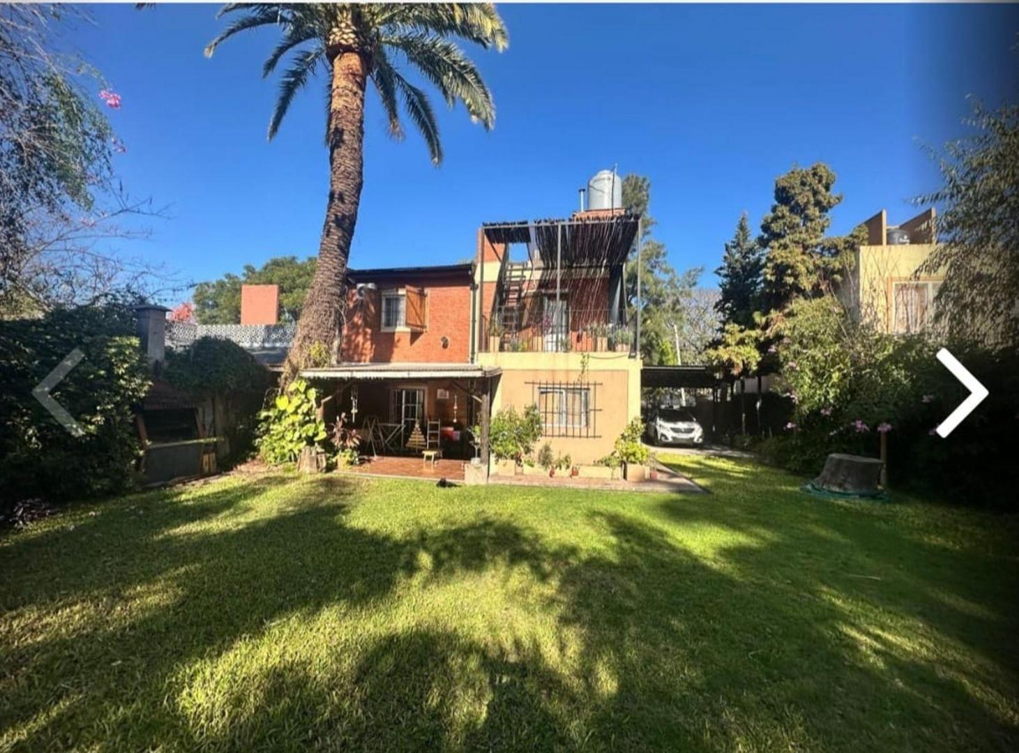 Foto de Amplia casa con pileta y quincho en Ituzaingó, imagen 2