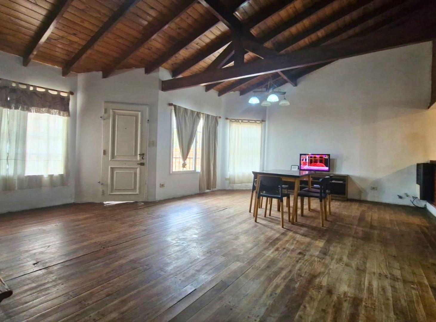 Foto de VENTA CASA 5 AMBIENTES MERLO, imagen 2