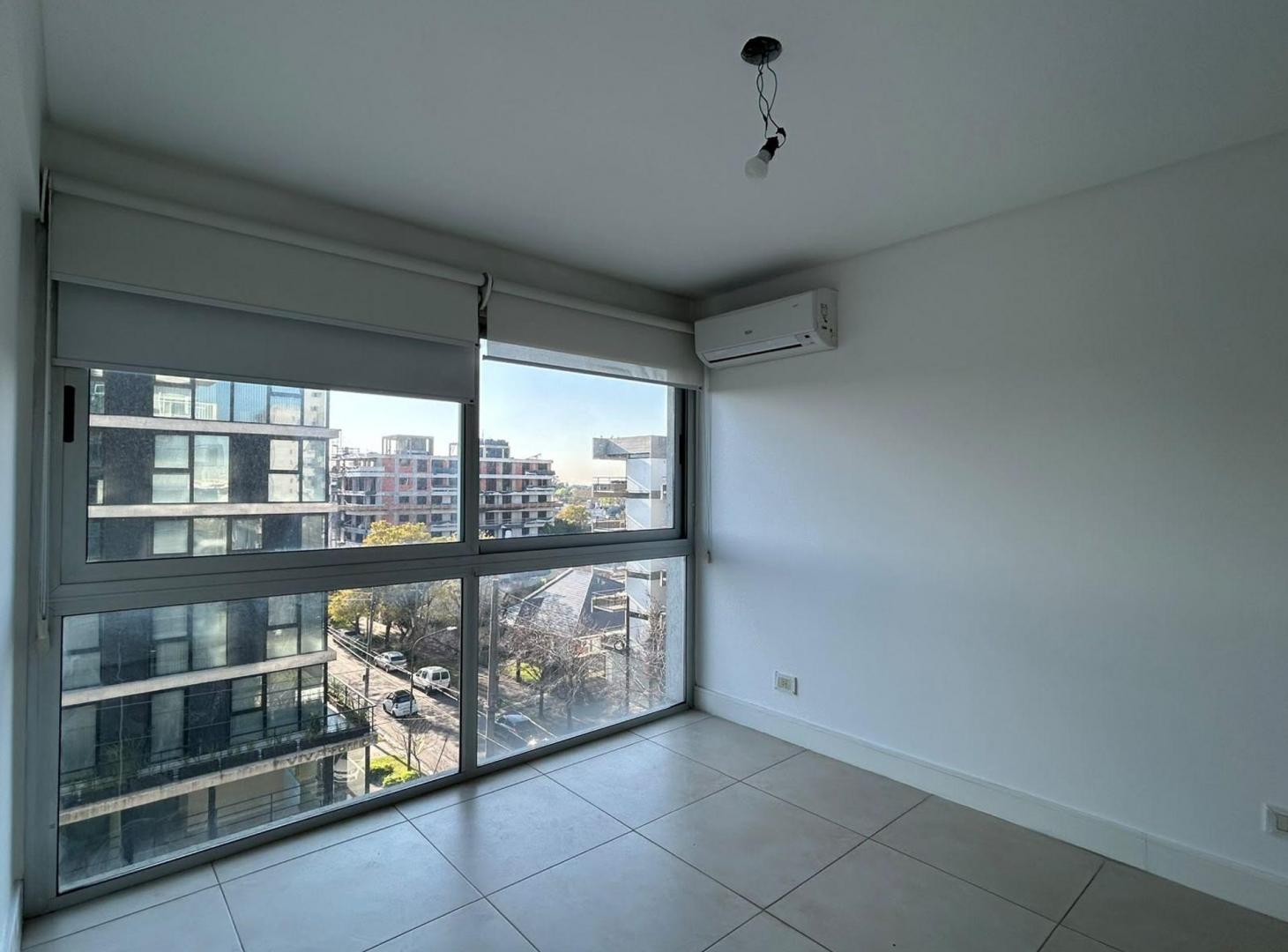 Foto de VENTA DEPTO 2 AMB C/ BALCÓN Y COCHERA ITUZAINGÓ, imagen 4