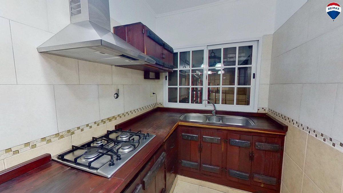 Foto de VENTA CASA 5 AMBIENTES ITUZAINGO APTO CREDITO, imagen 4