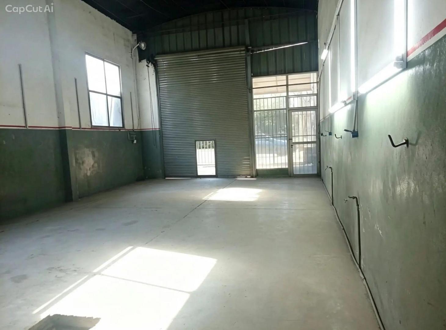 Foto de Venta 818 m2 casa 4 amb + galpon en Marcos Paz, imagen 3