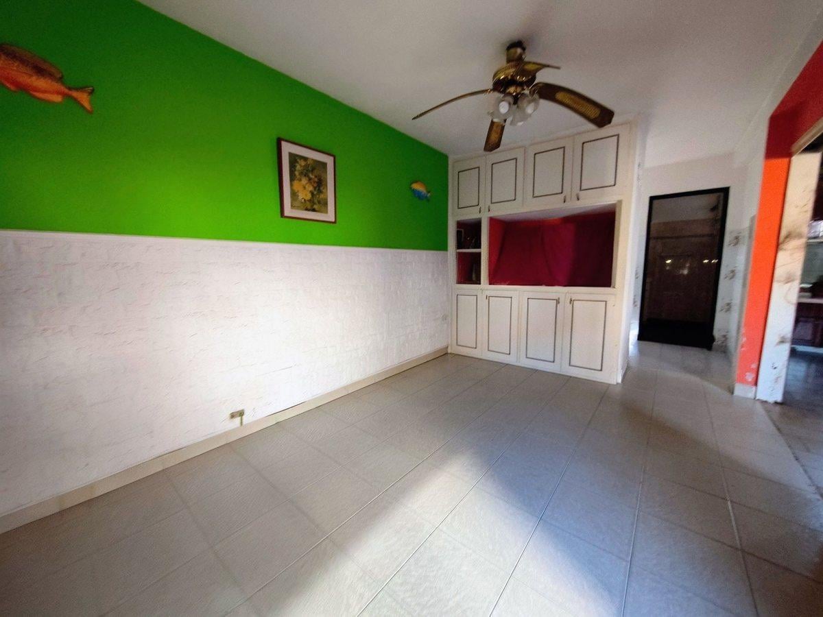 Foto de CASA + DEPARTAMENTO 6 AMBIETES VILLA FIORITO, imagen 2