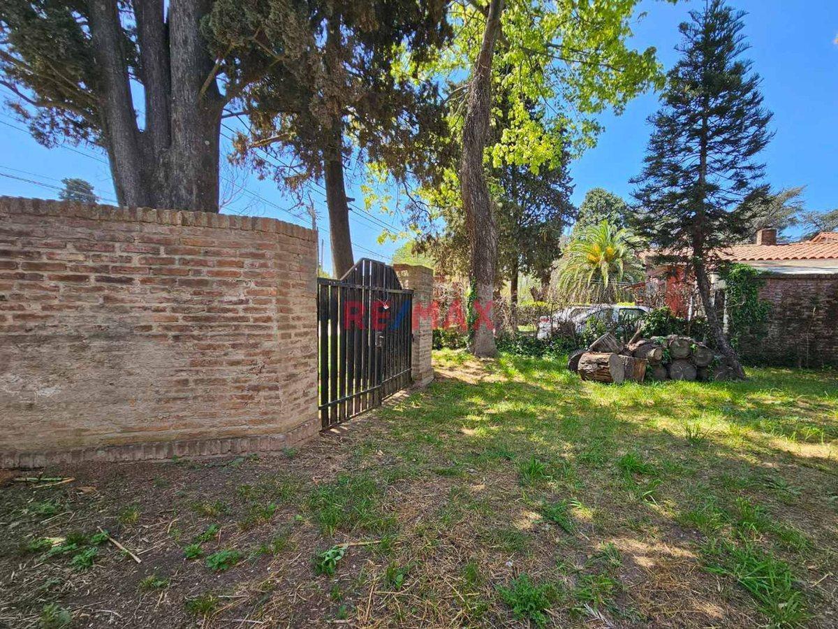 Foto de Casa quinta 3 amb Venta La Reja lote 1800m2 pileta, imagen 4