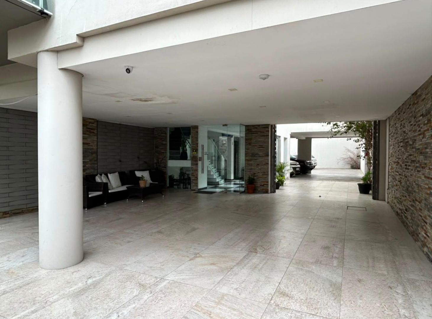 Foto de VENTA DEPARTAMENTO 3AMBIENTES CON COCHERA Y BALCON, imagen 4