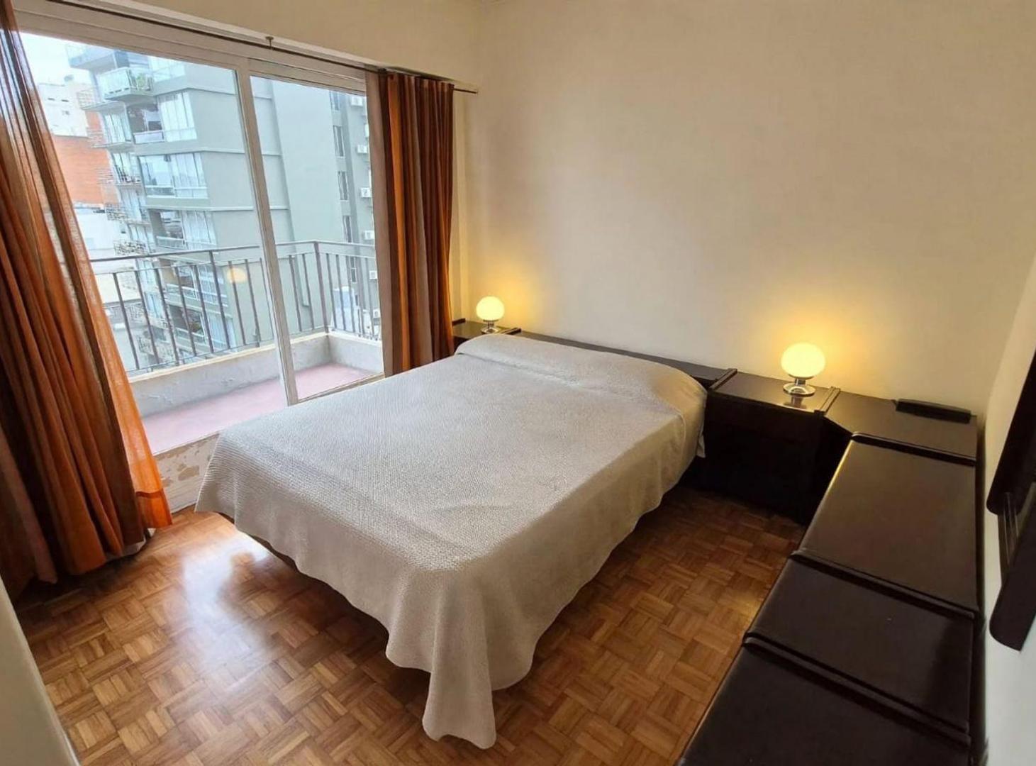 Foto de VENTA SEMIPISO 3 AMB RECOLETA, imagen 3
