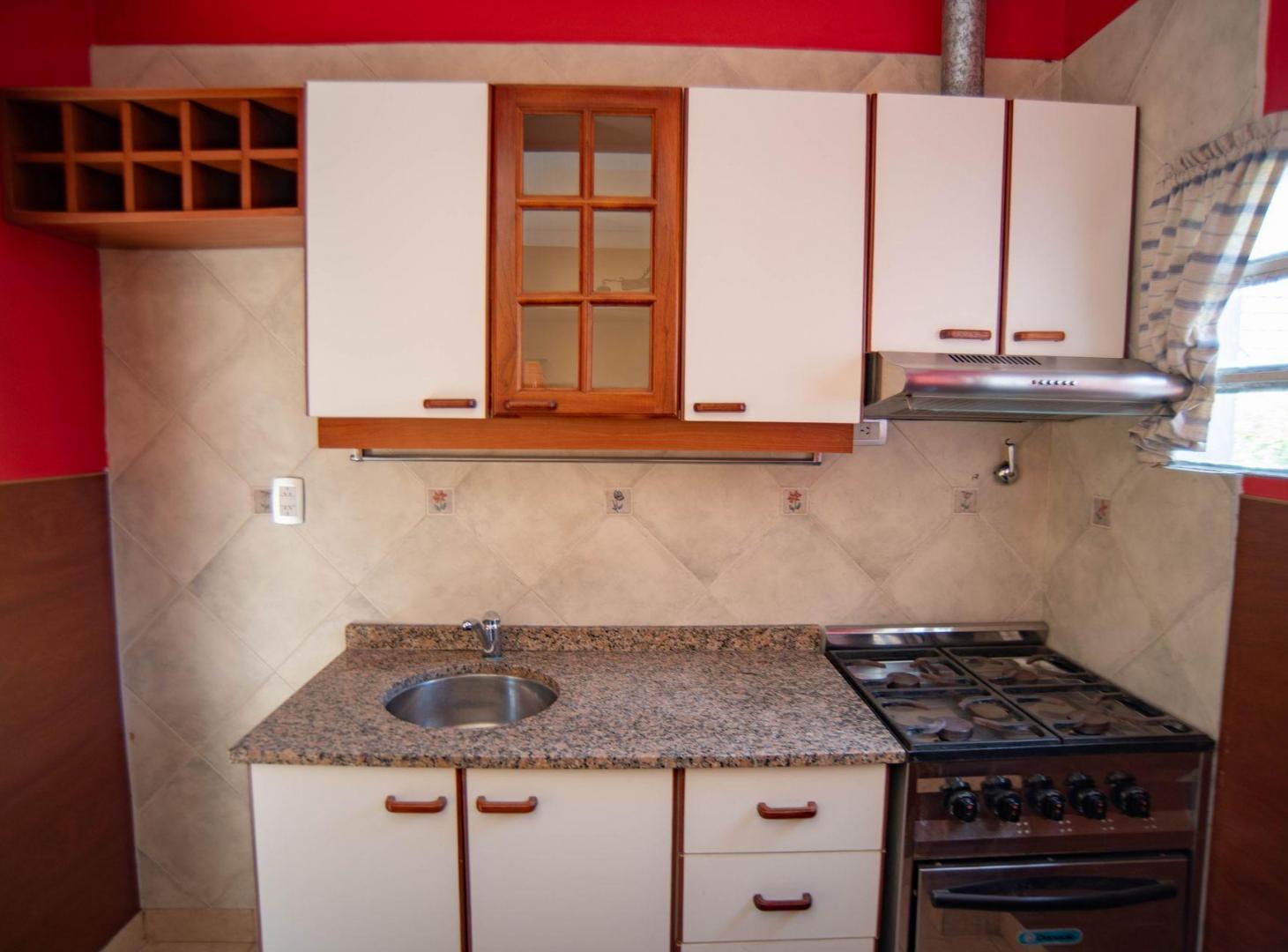 Foto de VENTA PH 2 AMBIENTES CON PATIO VILLA SARMIENTO, imagen 1