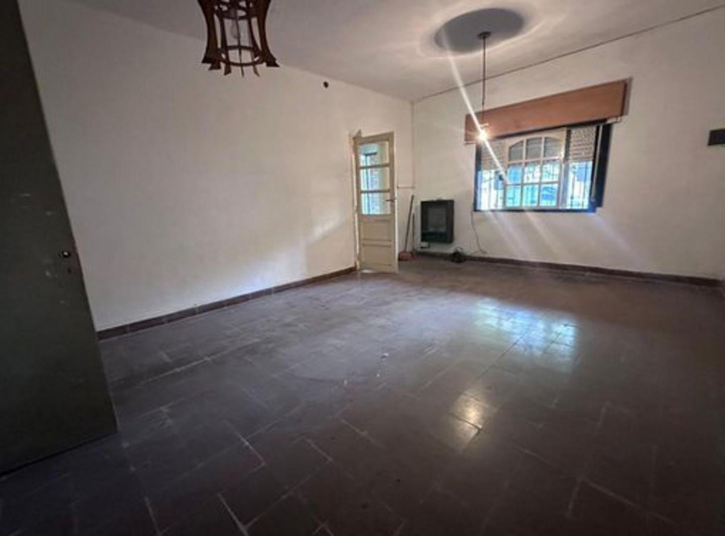 Foto de VENTA CASA 3 AMB A RECICLAR - MARCOS PAZ, imagen 3