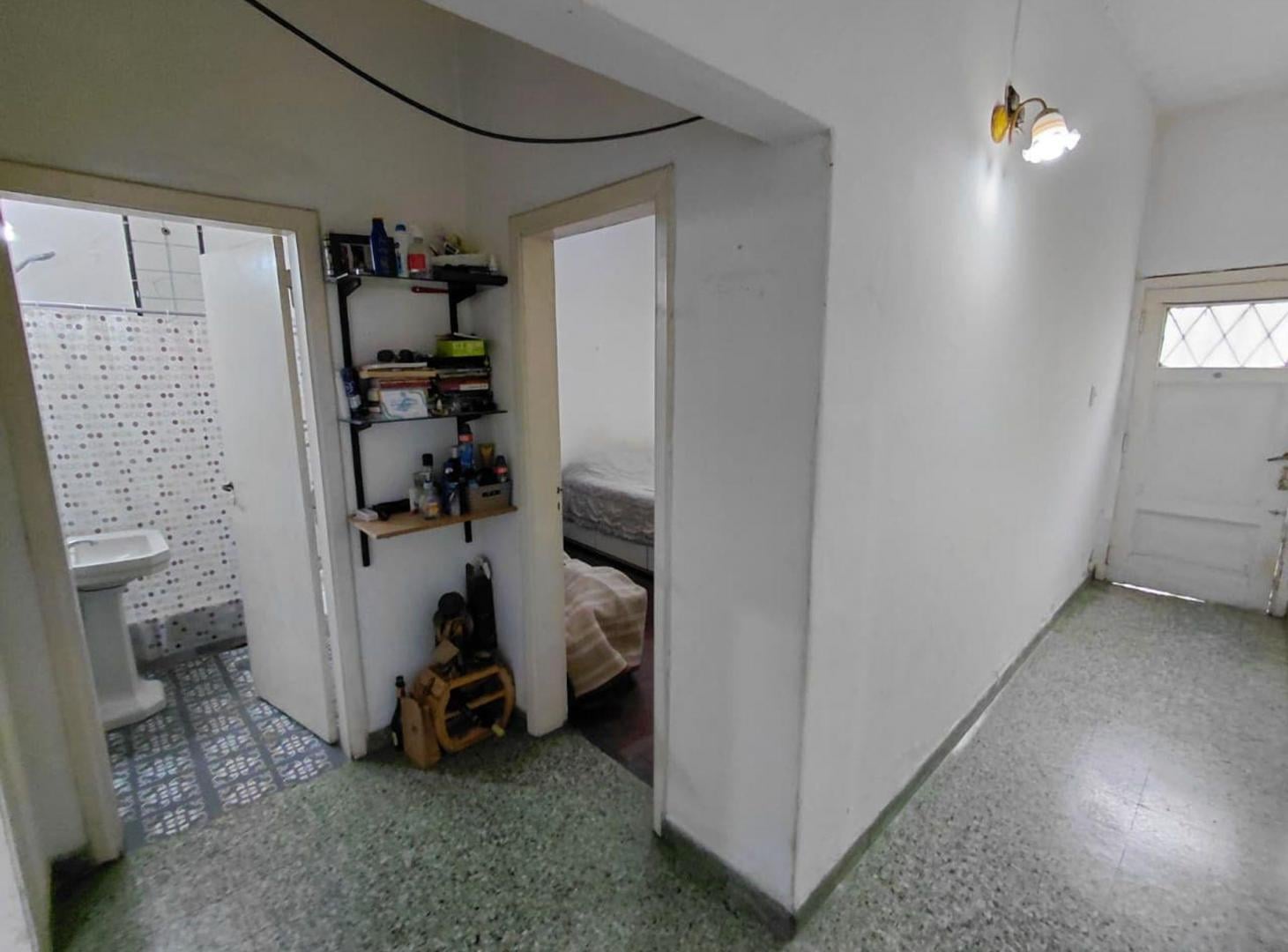 Foto de VENTA PH AL FRENTE 3 AMBIENTES MORON Y TERRAZA, imagen 5