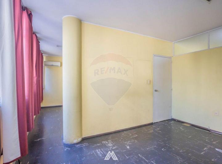 Venta Apartamento 3 Dormitorios en Centro 2