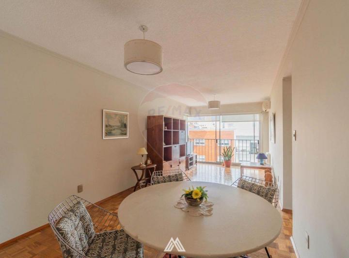 Venta Punta Carretas 3 dormitorios y Servicio 3
