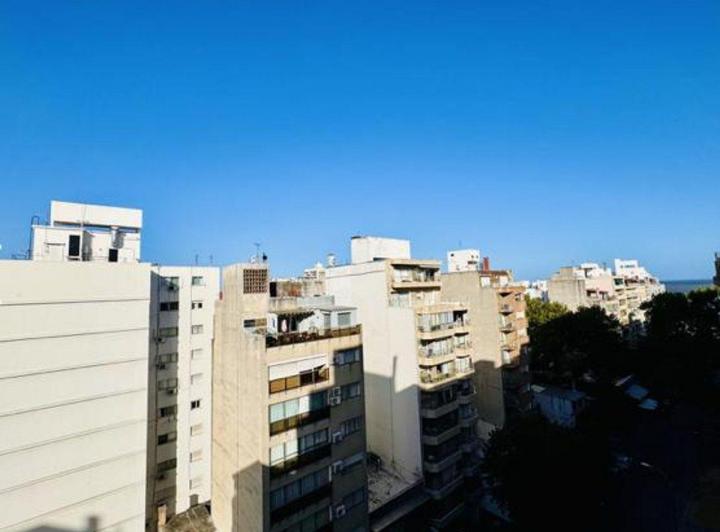 VENTA Penthouse Duplex en Pocitos, con renta 4