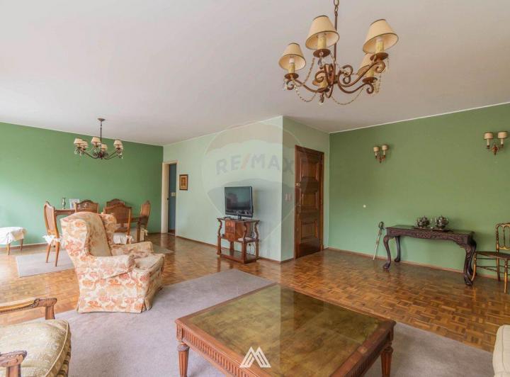 VENTA APARTAMENTO POCITOS 3 DORM 3 BAÑOS,GGE Y BOX 2