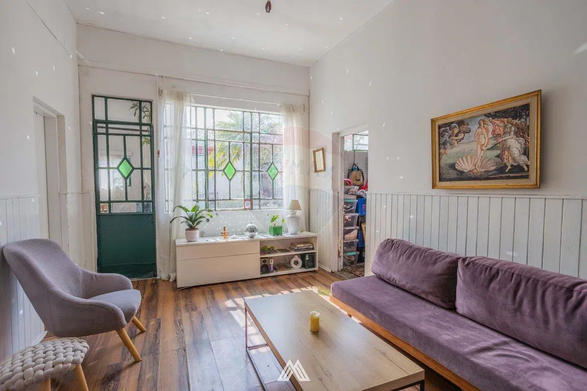 VENTA PARQUE BATLLE - CASA CON 3 APTOS RENTADOS 2