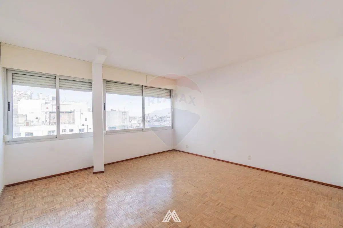 SE ALQUILA APARTAMENTO 2 DORMITORIOS EN EL CENTRO 5