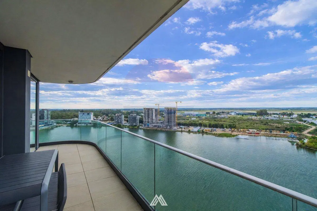 Venta PentHouse 4 Dormitorios Carrasco Boating 3