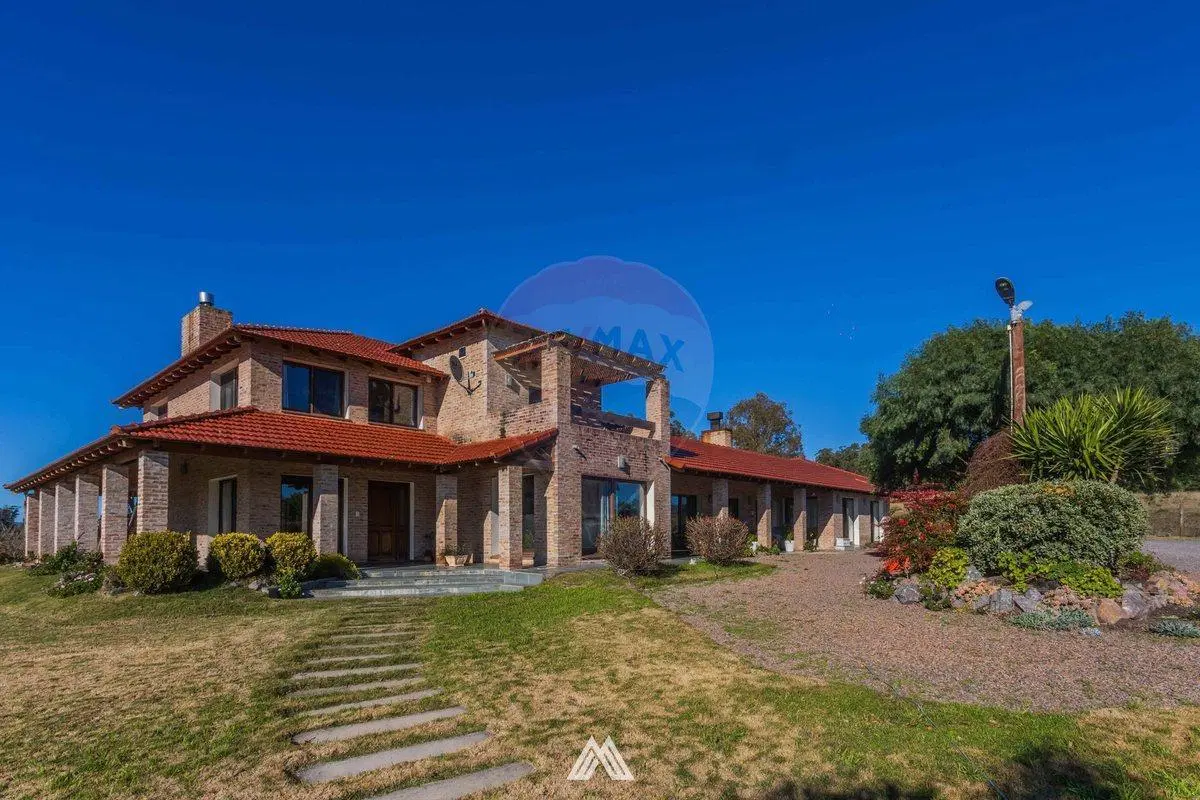 CHACRA EN VENTA EN MINAS - 5 DORMITORIOS - PISCINA 4