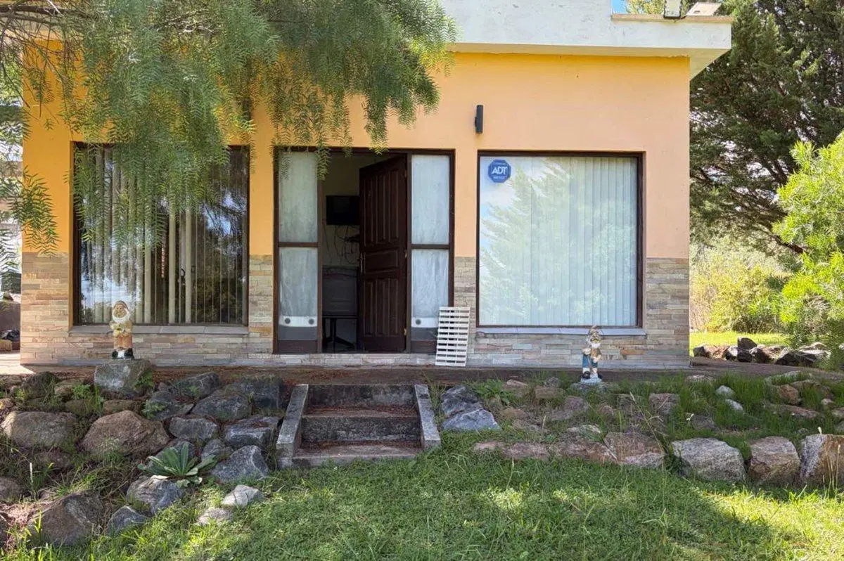 Casa En Venta Villa Serrana -Marco de los Reyes 1