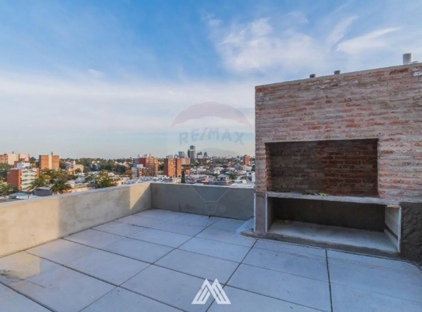 VENTA APARTAMENTO MONOAMBIENTE CON RENTA - BUCEO 3