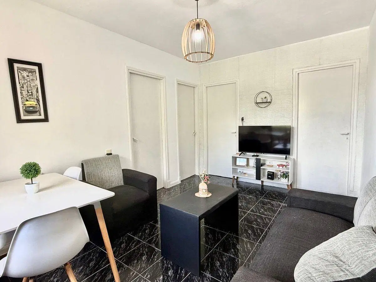 ALQUILER APARTAMENTO DOS DORMITORIOS ITUZANGÓ 3