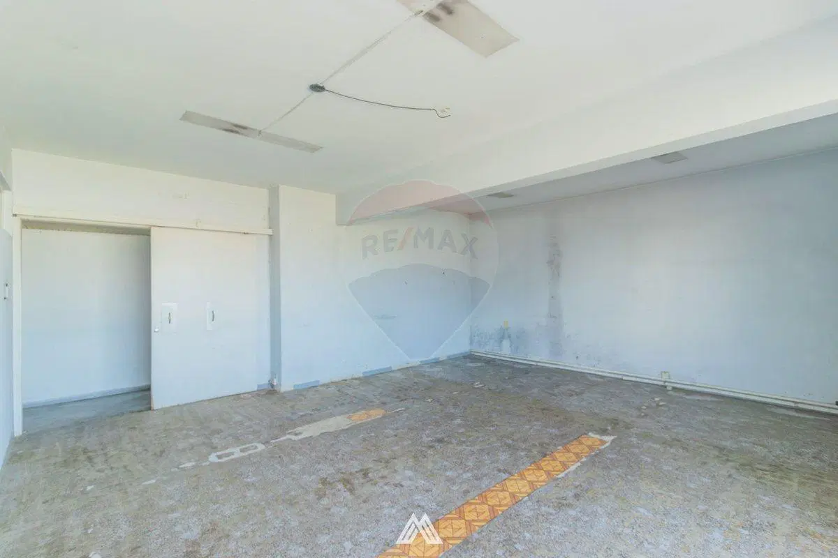 VENTA LOCAL COMERCIAL MAS APARTAMENTO LAS PIEDRAS 3