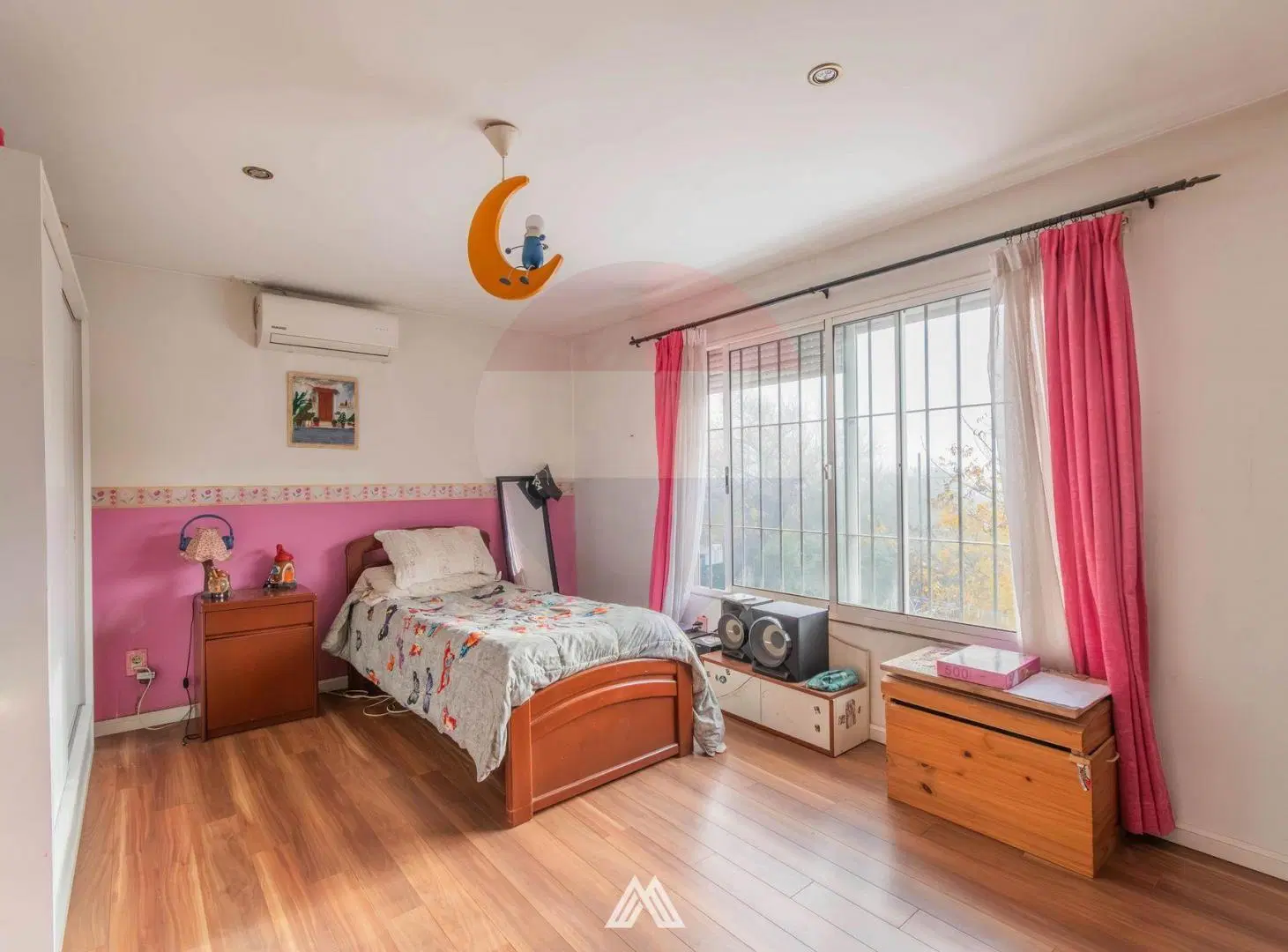 Se VENDE CASA 3 DORMITORIOS EN COLON 5