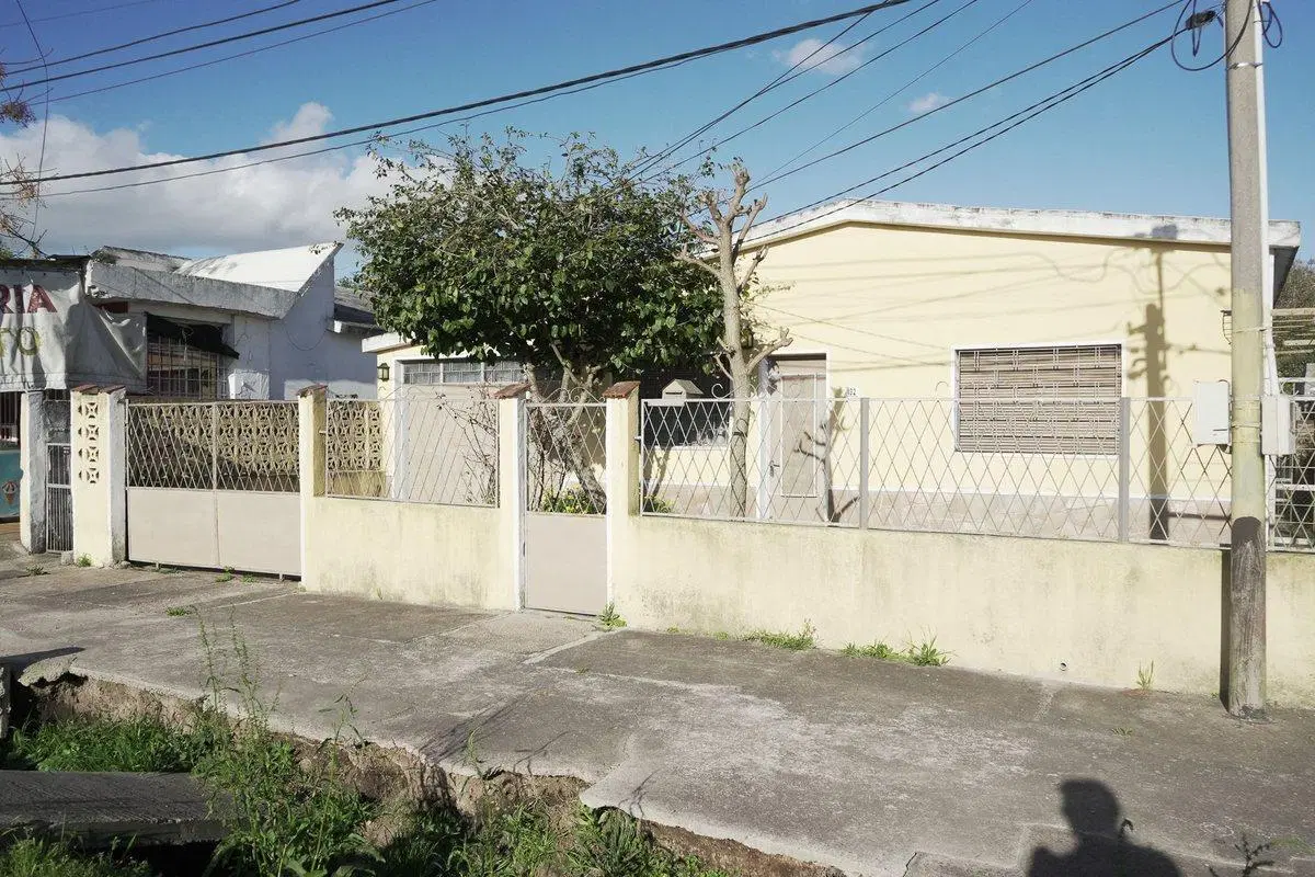 Venta 2 casas en padrón único Las Piedras 1