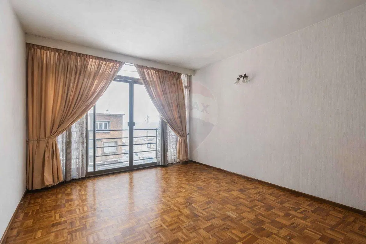 Venta Apartamento Pocitos 3 Dormitorios con Garaje 2