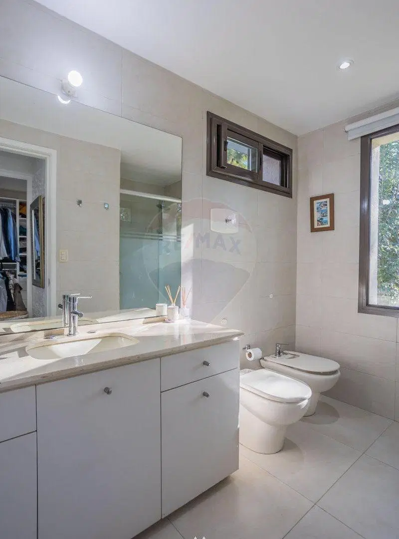 VENTA/ALQUILER  CASA  CARMEL, DOS DORM EN SUITE 4
