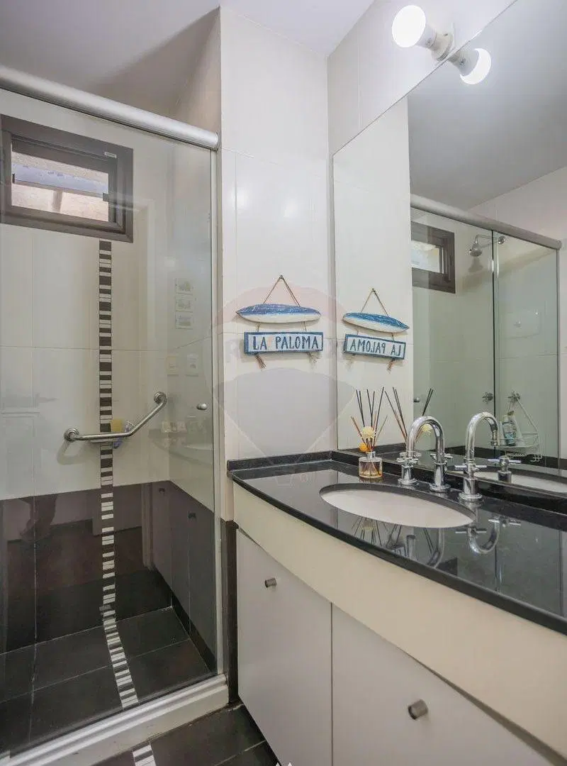 VENTA/ALQUILER  CASA  CARMEL, DOS DORM EN SUITE 3