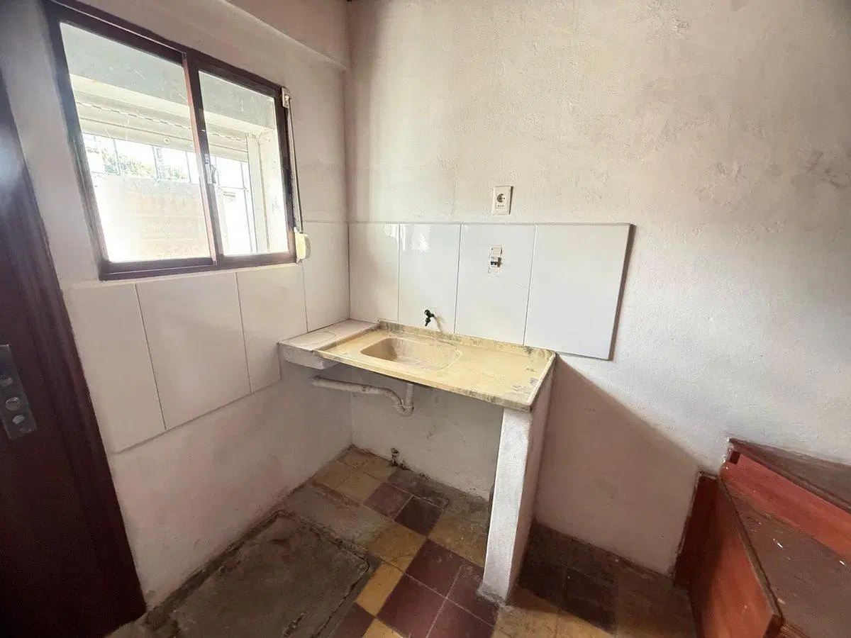 VENTA CON RENTA DOS CASAS EN EL MISMO PADRON MINAS 2