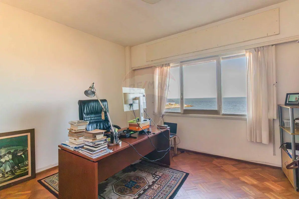 VENTA APARTAMENTO CON COCHERA - RAMBLA POCITOS 4