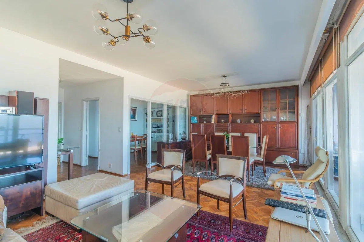 VENTA APARTAMENTO CON COCHERA - RAMBLA POCITOS 5