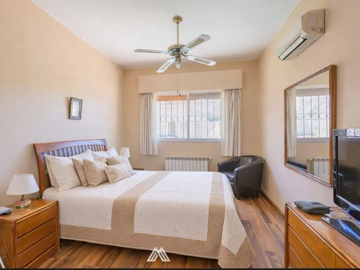 VENTA CASA BUCEO 3DORM CON BARBACOA Y PISCINA 5