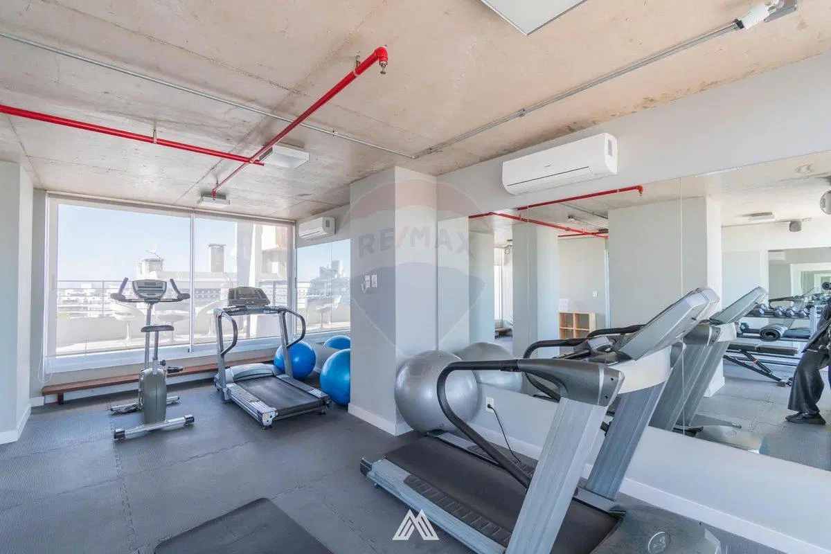 VENTA DE MONOAMBIENTE AMOBLADO EN PUNTA CARRETAS 5