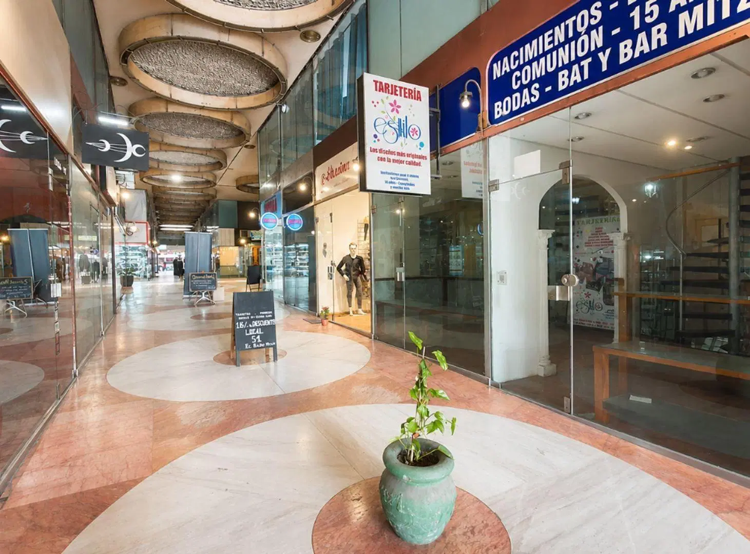 Alquiler Local comercial en el Centro 5