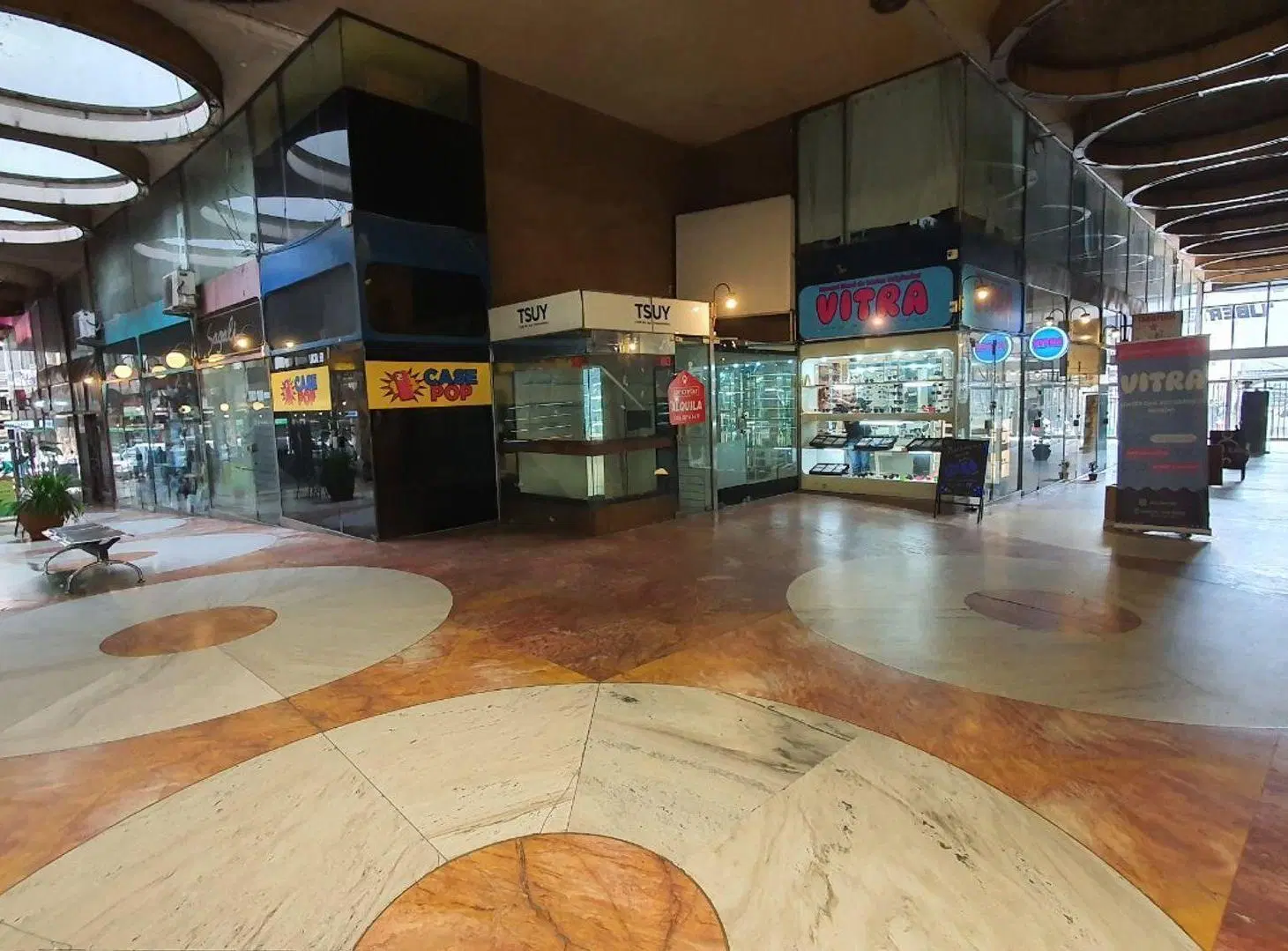Alquiler Local comercial en el Centro 4