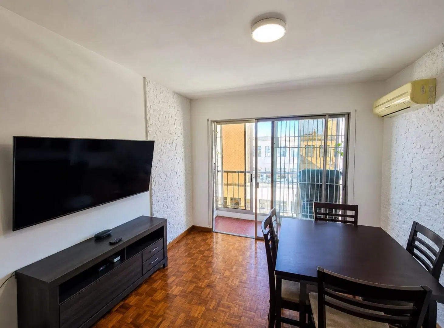 Venta apartamento 2 dormitorios Cordon 5
