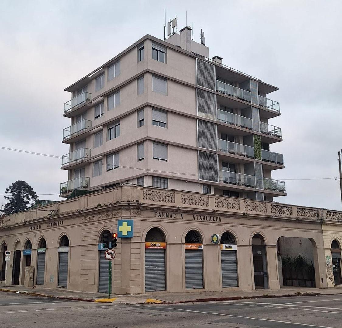 VENTA APTO. 2 DORM , GARAJE EN PRADO
