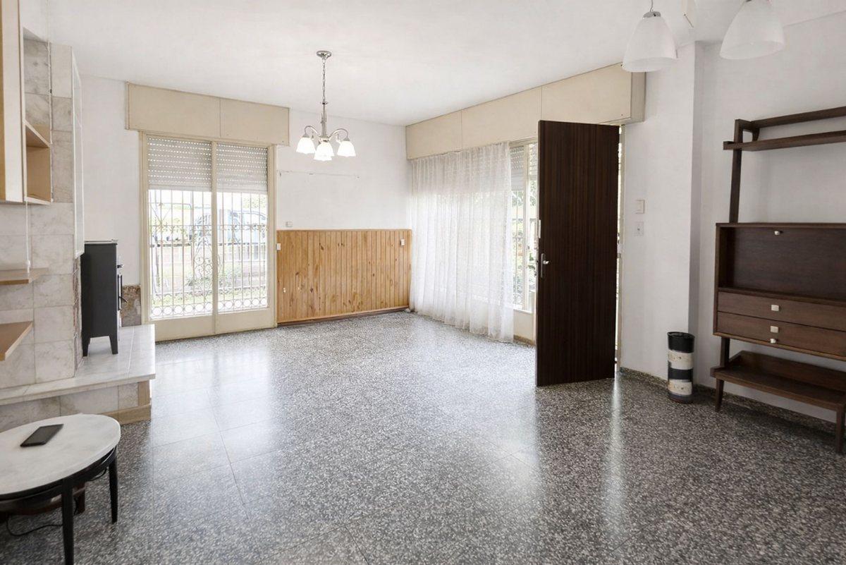Bonita casa de 3 dormitorios a pasos de la playa