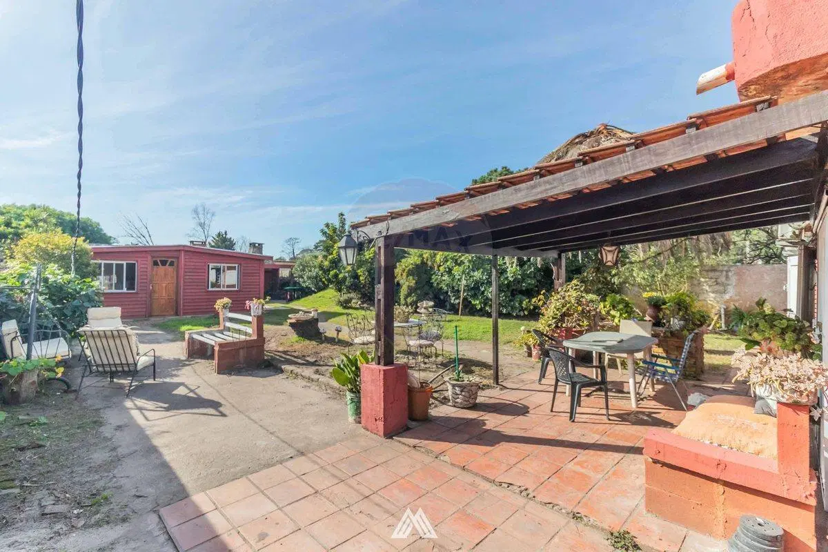 Venta casa, Lagomar Sur, 2 dorm, más cabaña 4